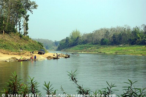 Am Khan-Fluss bei Luang Prabang - Laos © Volker Abels