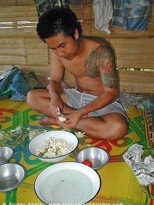 Zubereitung einer Mahlzeit Thailand nördlich von Chiang Mai © Volker Abels